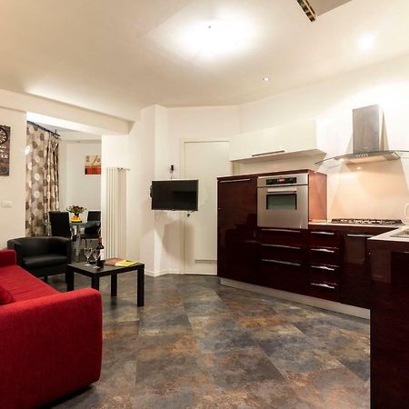 Relax Suite Nazario Bologna Bagian luar foto