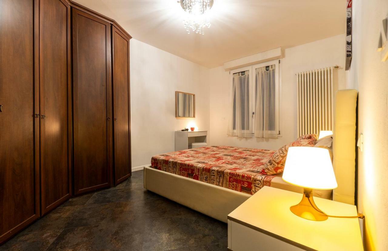 Relax Suite Nazario Bologna Bagian luar foto